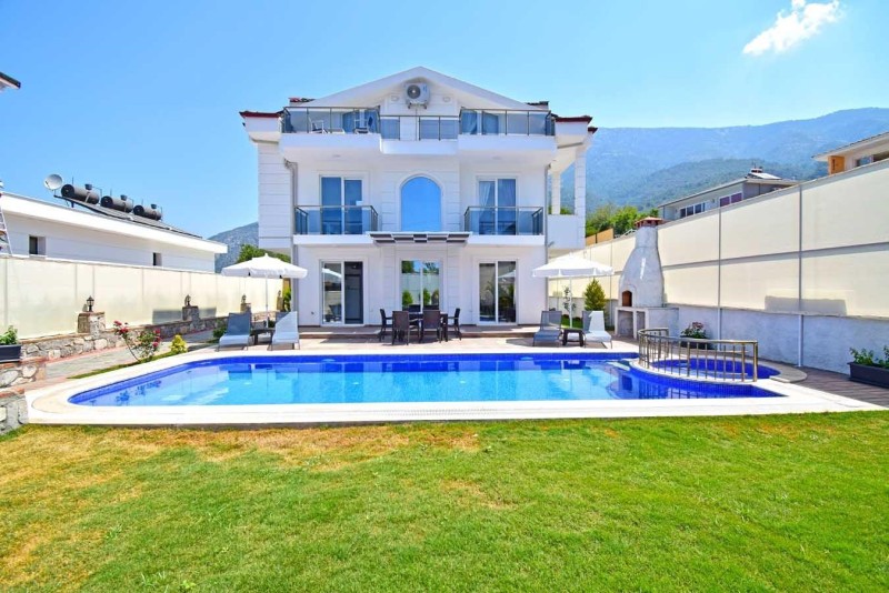 Villa Longan