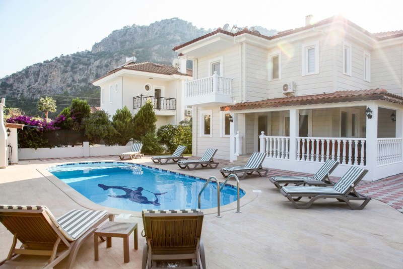 Villa Siminya